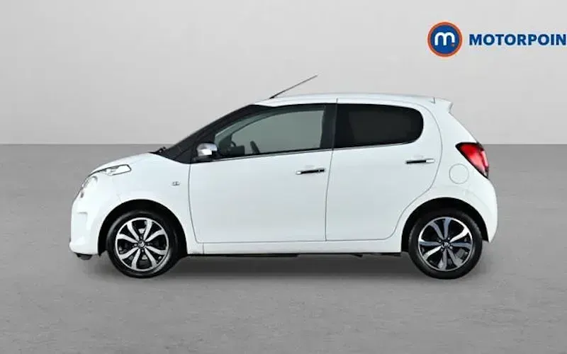 Used Citroën C1 Flair 72 HP (52 kW) 2020 White Hatchback