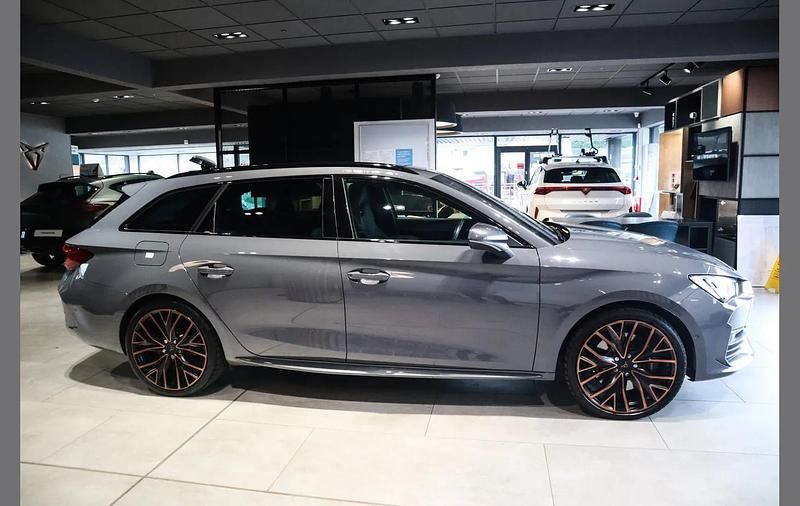 Used Cupra Leon VZ2 241 HP (177 kW) 2024 Grey Estate
