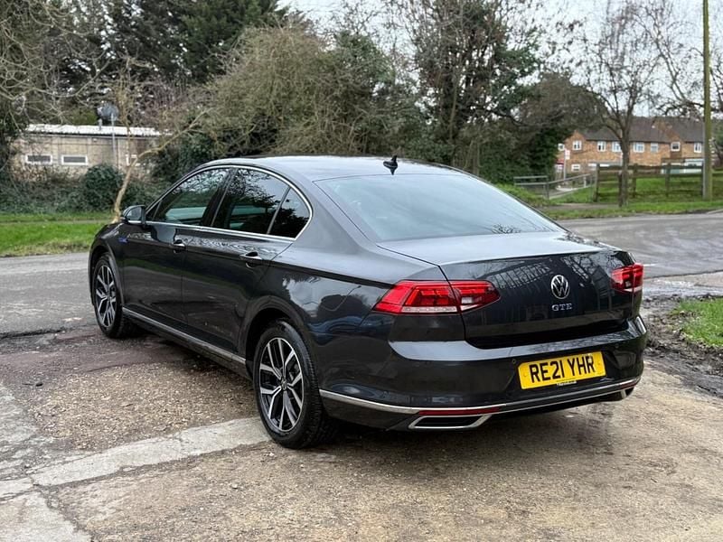 Used VW Passat GTE 218 HP (160 kW) 2021 Grey Sedan