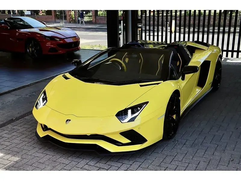 Used Lamborghini Aventador 740 HP (544 kW) 2018 Black Cabriolet