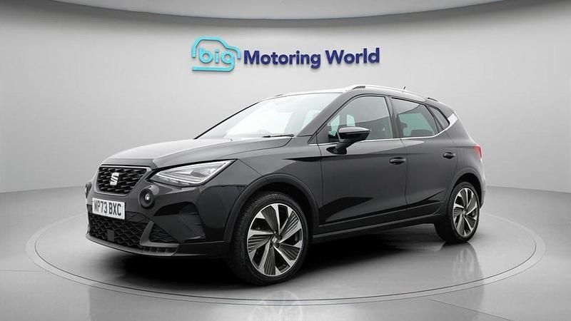 Used Seat Arona FR Sport 150 HP (110 kW) 2024 Black SUV