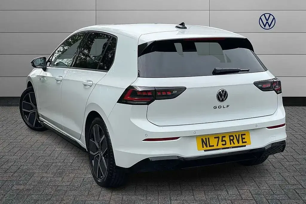 Used VW Golf VIII Black Edition 150 HP (110 kW) 2025 White Hatchback