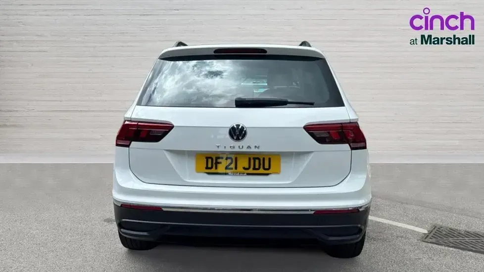 Begagnad VW Tiguan Life 150 HK (110 kW) 2021 Vit SUV
