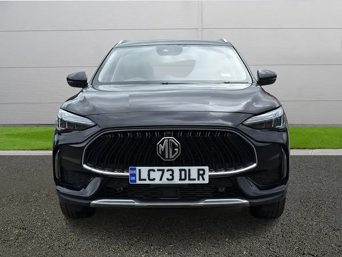 Used MG HS Trophy 162 HP (119 kW) 2024 Black SUV