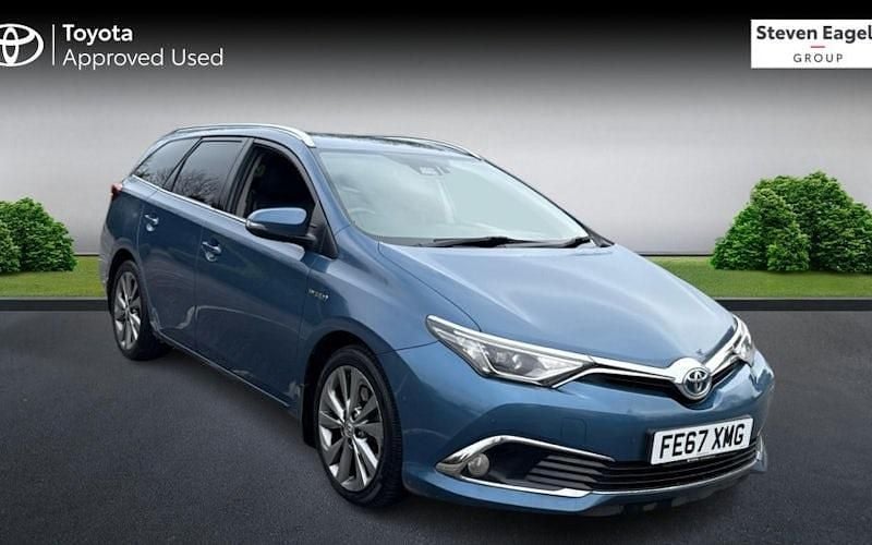 Used Toyota Auris Touring Sports 136 HP (100 kW) 2017 Estate