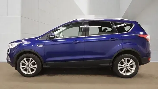 Used Ford Kuga Titanium 150 HP (110 kW) 2018 Blue SUV