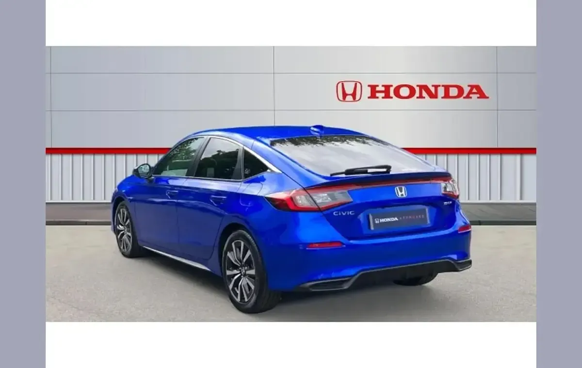 Used Honda Civic Elegance 184 HP (135 kW) 2025 Blue Hatchback