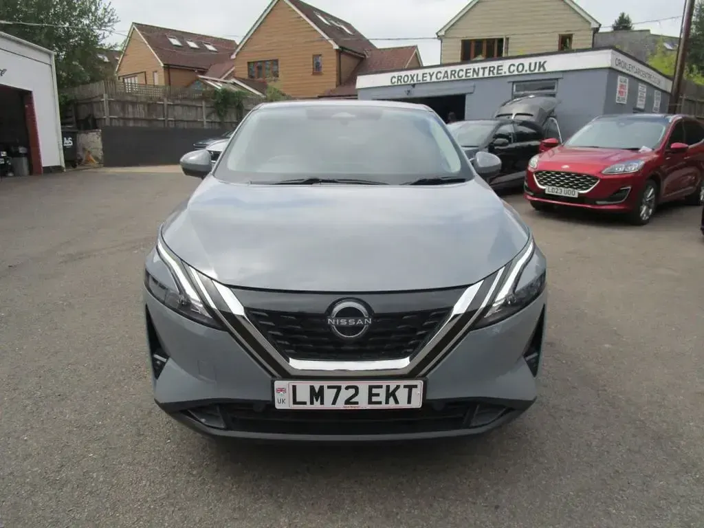 Used Nissan Qashqai N-Connecta 190 HP (139 kW) 2022 Grey SUV