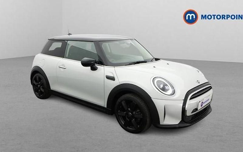 Used Mini Cooper Classic 136 HP (100 kW) 2022 Silver Hatchback