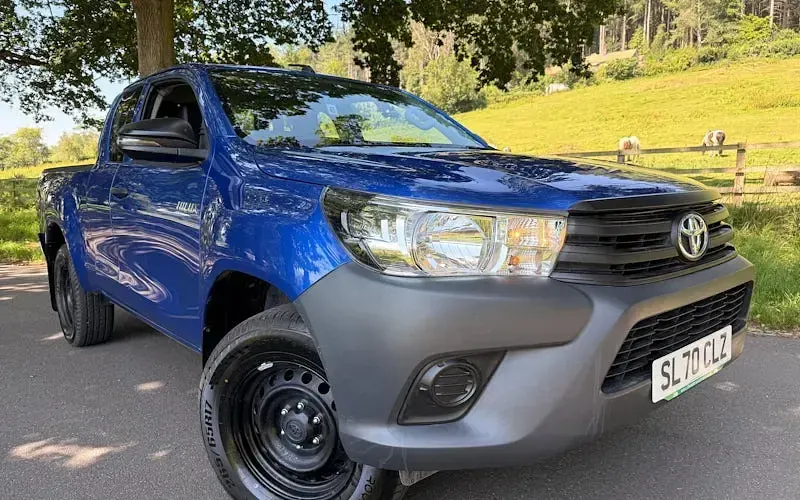 Used Toyota HiLux Active 150 HP (110 kW) 2020 Pickup