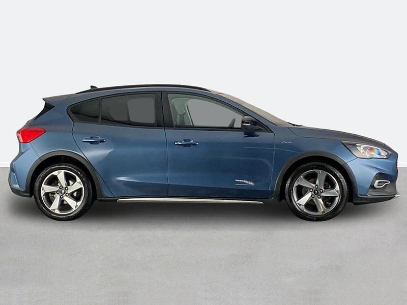 Usado Ford Focus Active 2021 Azul Citadino