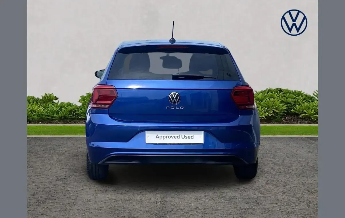 Used VW Polo Active 80 HP (58 kW) 2021 Blue Hatchback