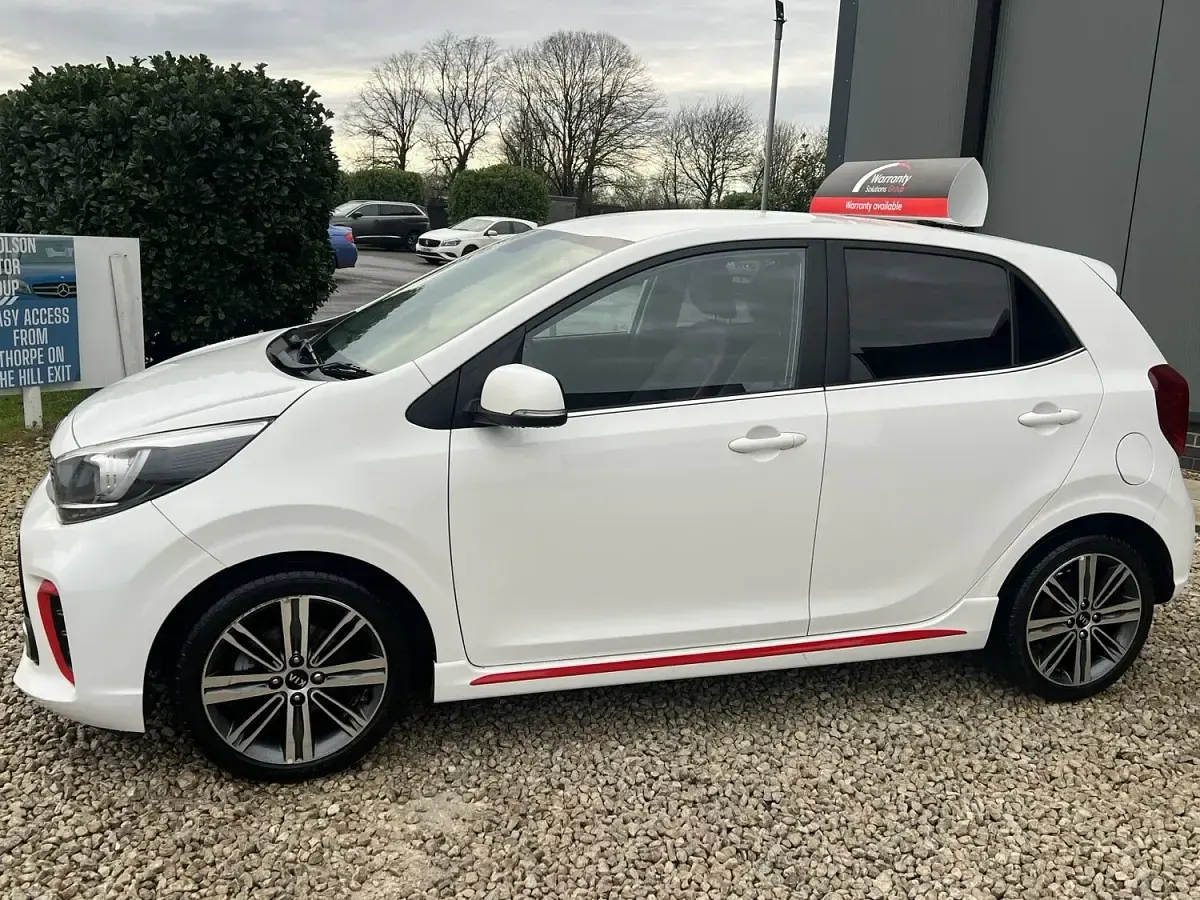 Used Kia Picanto GT-Line 66 HP (48 kW) 2017 White Hatchback