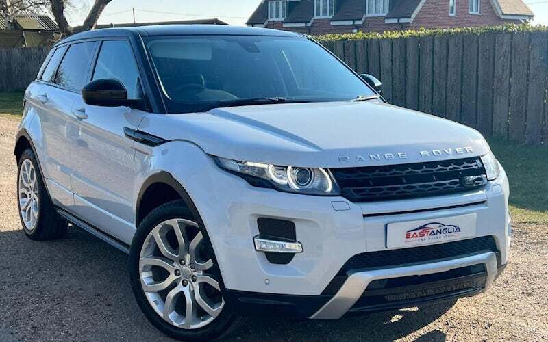 Used 2015 Land Rover Range Rover evoque Dynamic Hatchback | £13,995 (Fair price) - Image 1/4