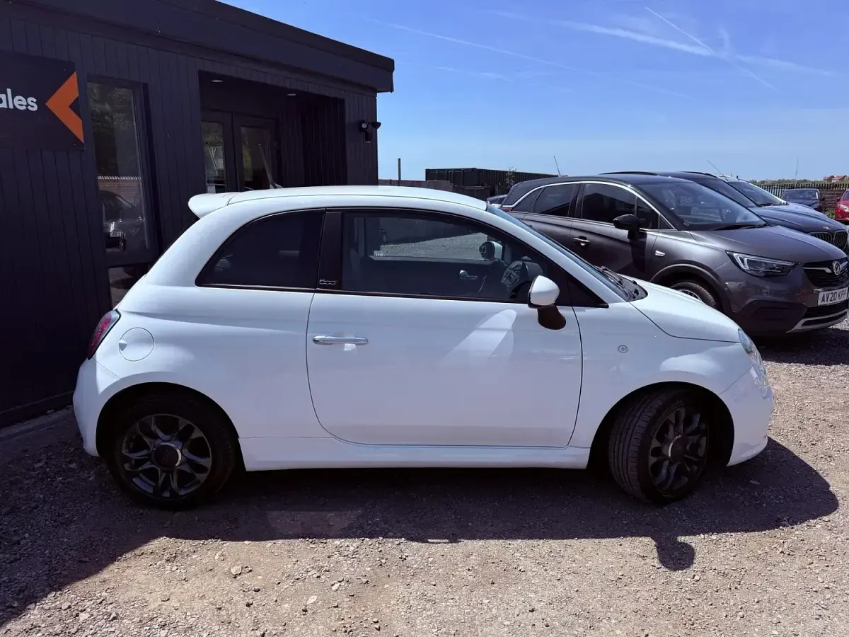 Used Fiat 500 S 69 HP (50 kW) 2014 White Hatchback