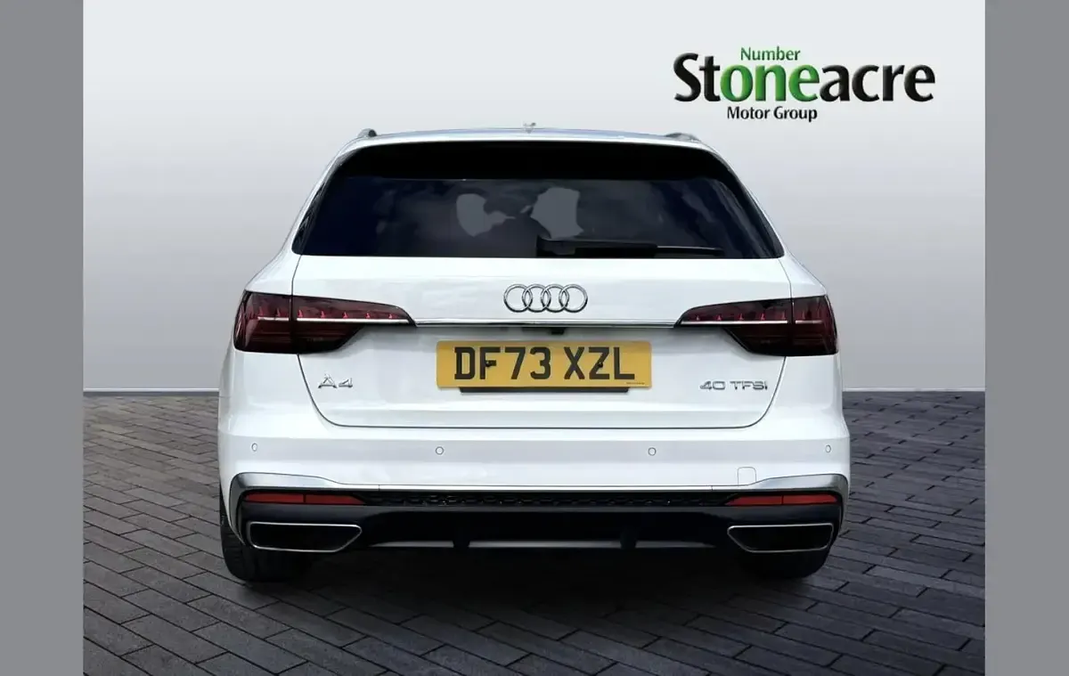 Used Audi A4 S-Line 204 HP (150 kW) 2024 White Estate