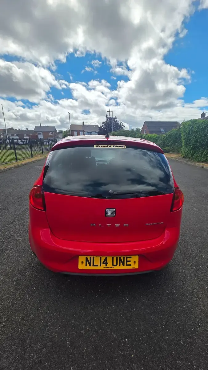 Used Seat Altea Ecomotive 2014 Red MPV