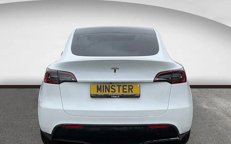 Used Tesla Model Y Long Range AWD 286 kW (389 HP) 2025 SUV