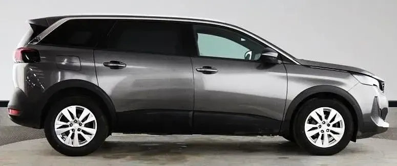 Used Peugeot 5008 Allure+ 130 HP (95 kW) 2023 Grey SUV