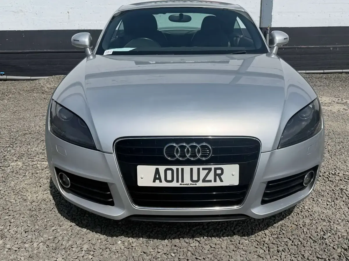 Used Audi TT Sport 211 HP (155 kW) 2011 Silver Coupe