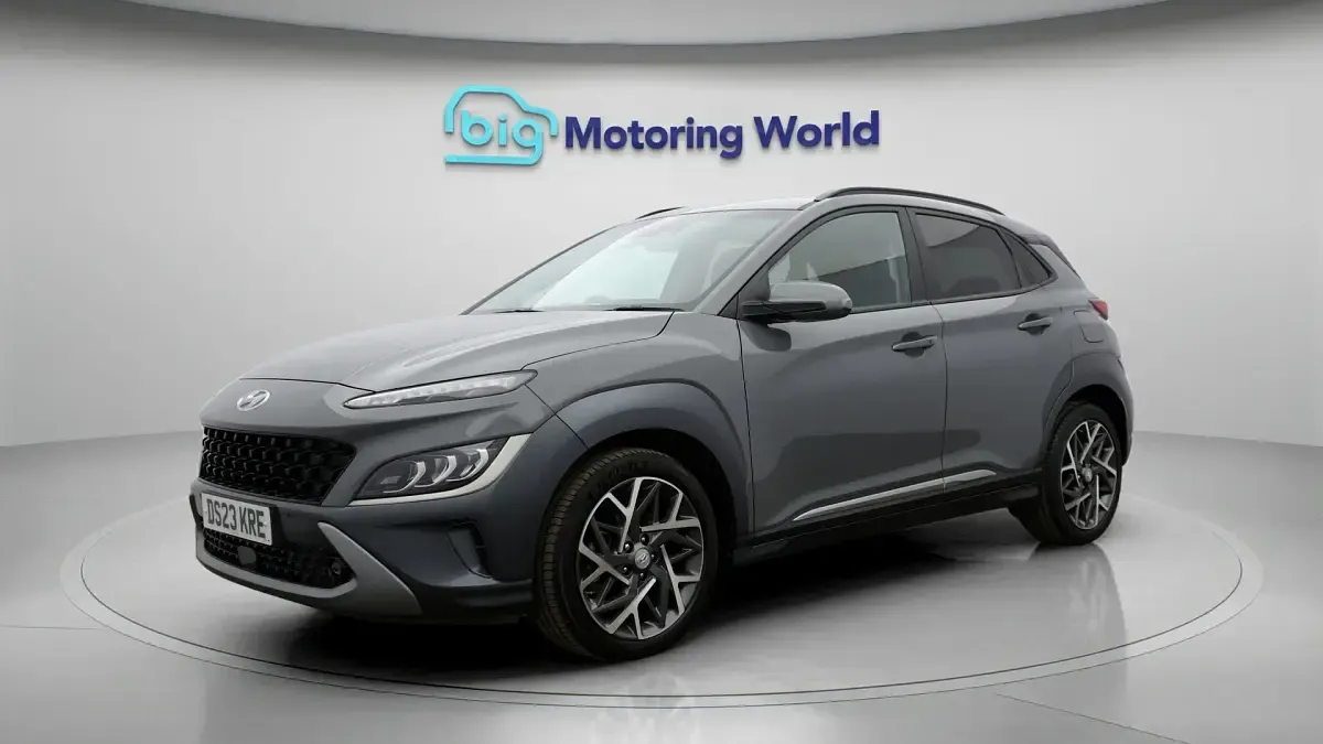 Używany Hyundai Kona Ultimate 141 KM (103 kW) 2022 Szary SUV