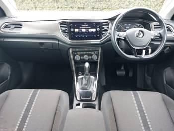 Used VW T-Roc SE 150 HP (110 kW) 2018 Silver SUV