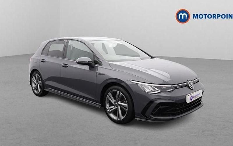 Used 2023 VW Golf VIII R-line Hatchback | £19,299 (Good price) - Image 1/4