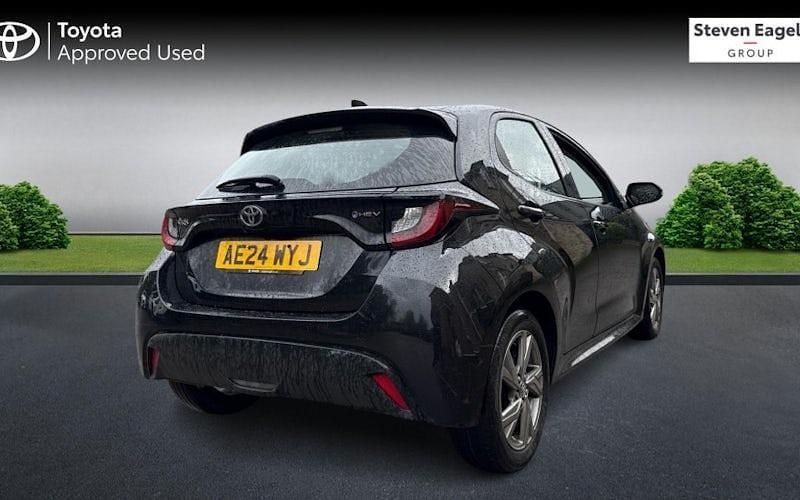 Used Toyota Yaris Hybrid 116 HP (85 kW) 2026 Hatchback