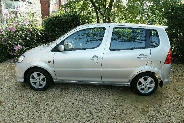 Used Daihatsu YRV 2004 MPV