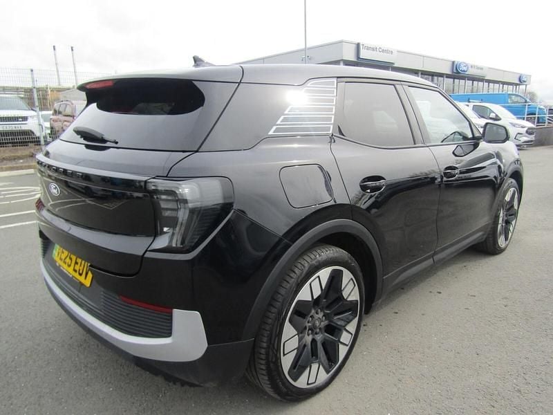 Used Ford Explorer Premium 210 kW (286 HP) 2025 Black SUV
