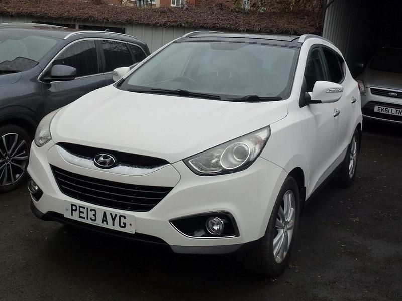 Used Hyundai ix35 Premium 184 HP (135 kW) 2013 White SUV