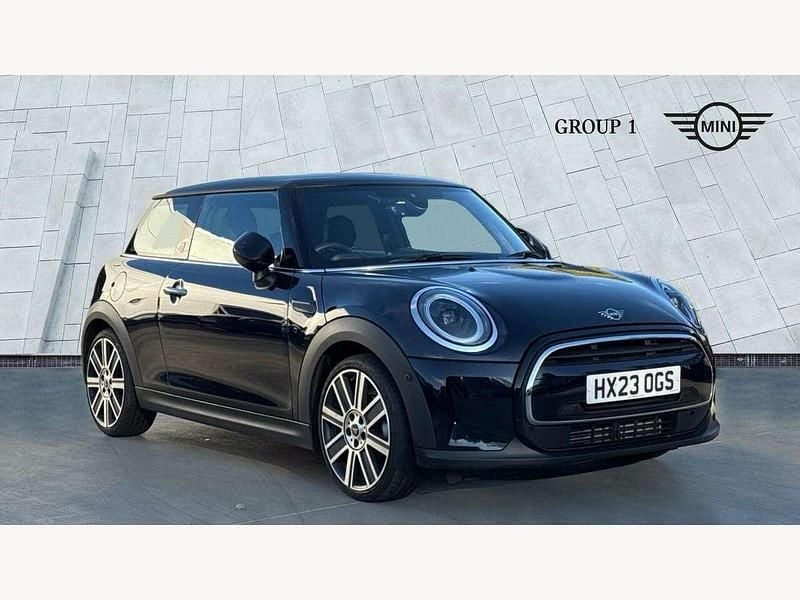 Black Used 2023 Mini Cooper Exclusive Hatchback | £21,995 (Fair price) - Image 1/4