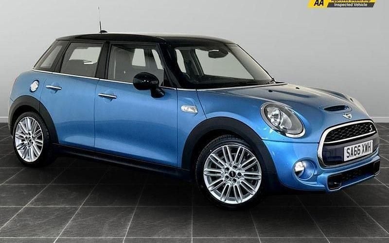 Used 2018 Mini Cooper S Hatch Hatchback | £12,495 (Super price) - Image 1/2