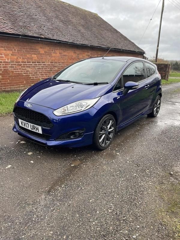 Blue Used 2017 Ford Fiesta ST-Line Hatchback | £5,195 (Fair price) - Image 1/4