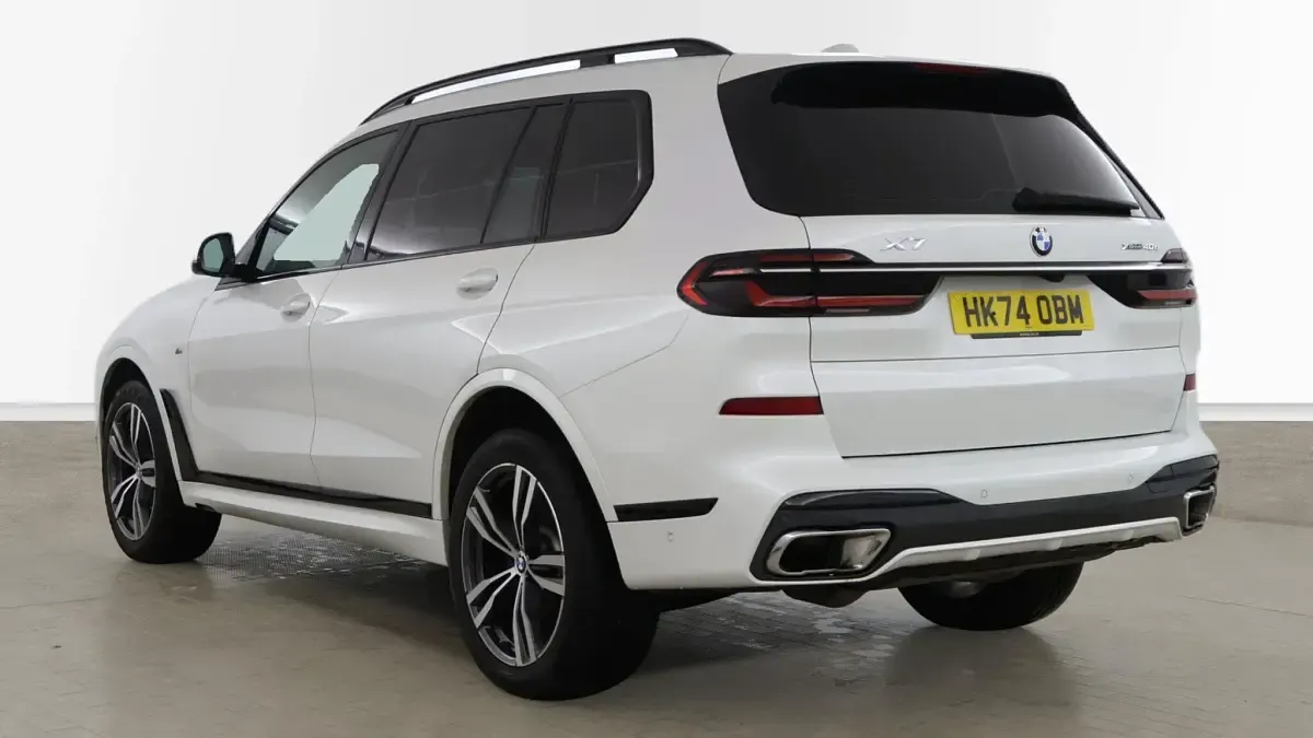 Used BMW X7 M Sport 347 HP (255 kW) 2024 White SUV