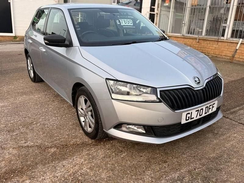 Used Skoda Fabia SE 60 HP (44 kW) 2020 Silver Hatchback