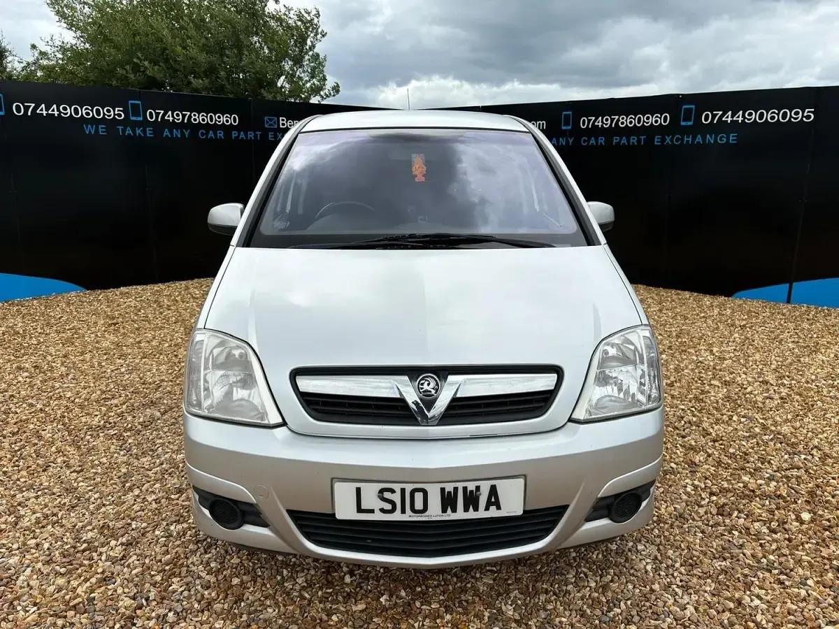 Used Vauxhall Meriva Active 2010 Silver MPV