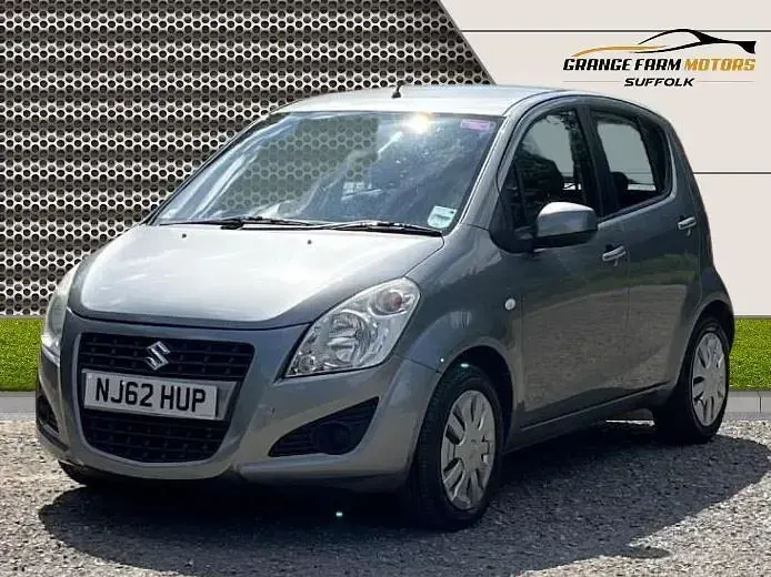 Used Suzuki Splash 68 HP (50 kW) 2012 Grey Hatchback