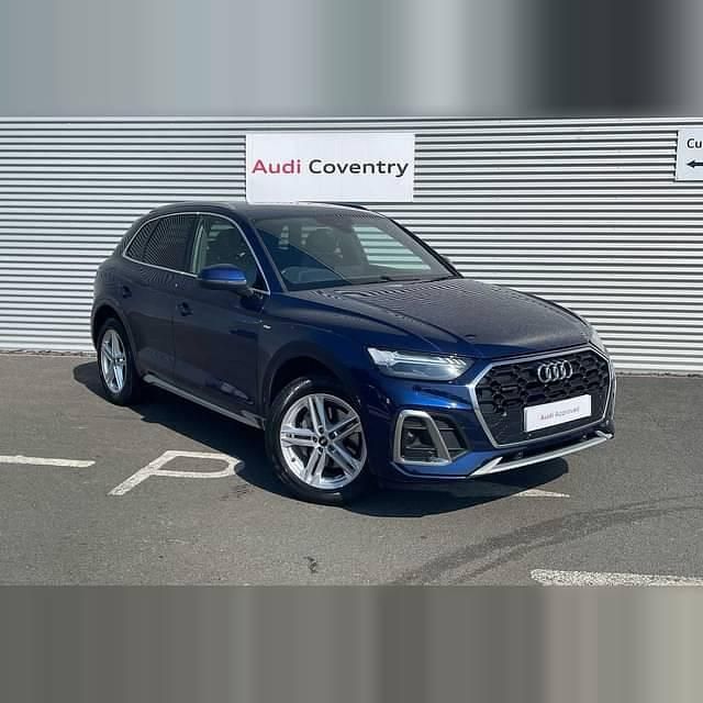 Navarra blue Used 2022 Audi Q5 S-Line SUV | £31,880 (Fair price) - Image 1/4