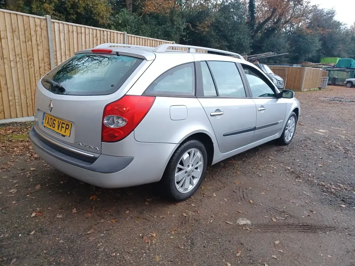 Used Renault Laguna II Dynamique 2006 Silver Estate