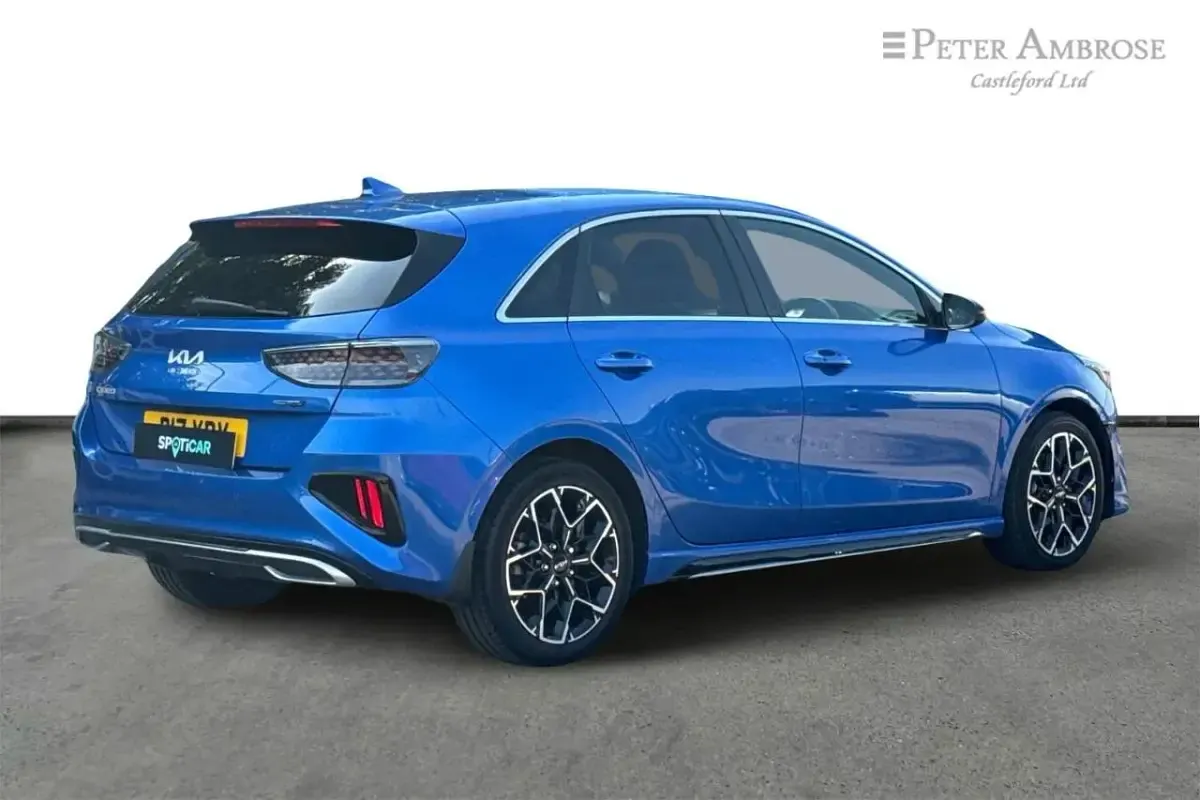 Used Kia Ceed GT-Line 158 HP (116 kW) 2022 Blue Hatchback