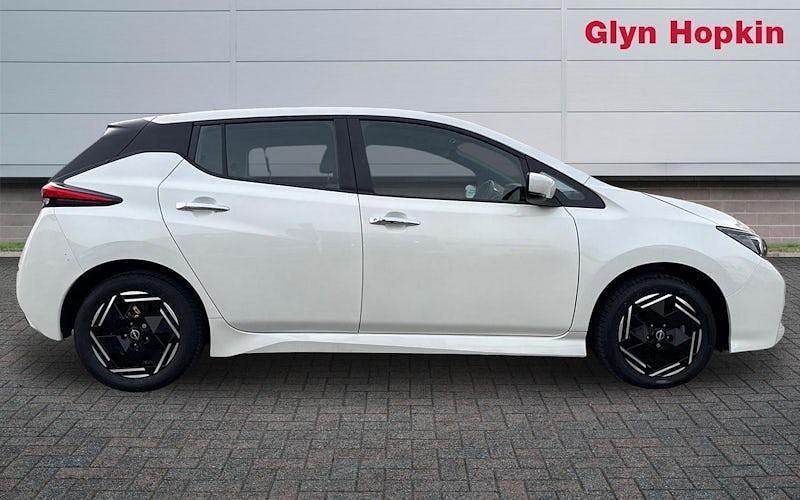 Used Nissan Leaf Acenta 110 kW (150 HP) 2025 Hatchback