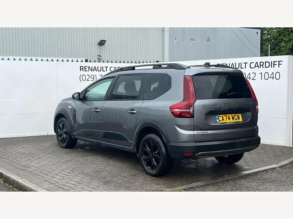 Used Dacia Jogger Extreme 2024 Grey MPV