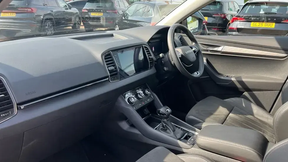 Used Skoda Karoq SE L 150 HP (110 kW) 2025 Grey SUV