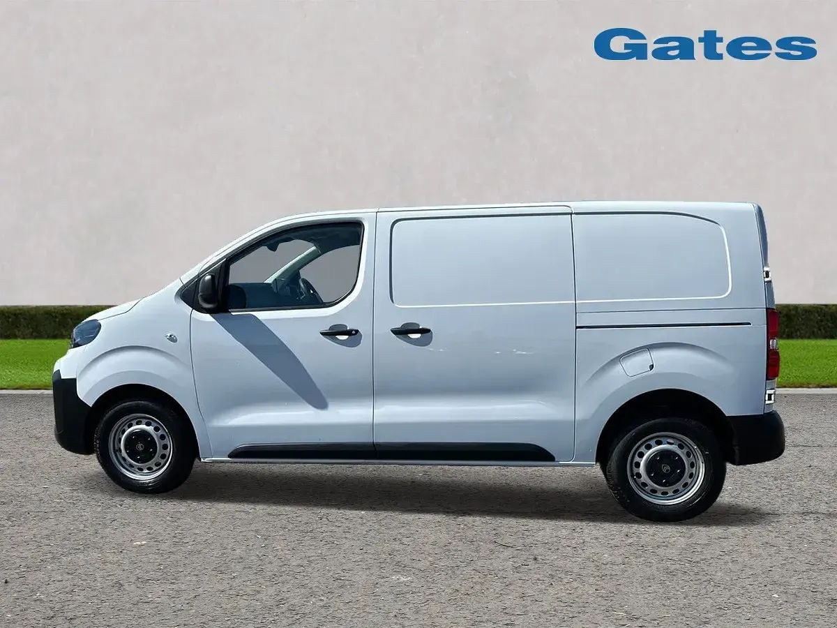 Używany Citroën Dispatch 120 KM (88 kW) 2024 Biały Minivan