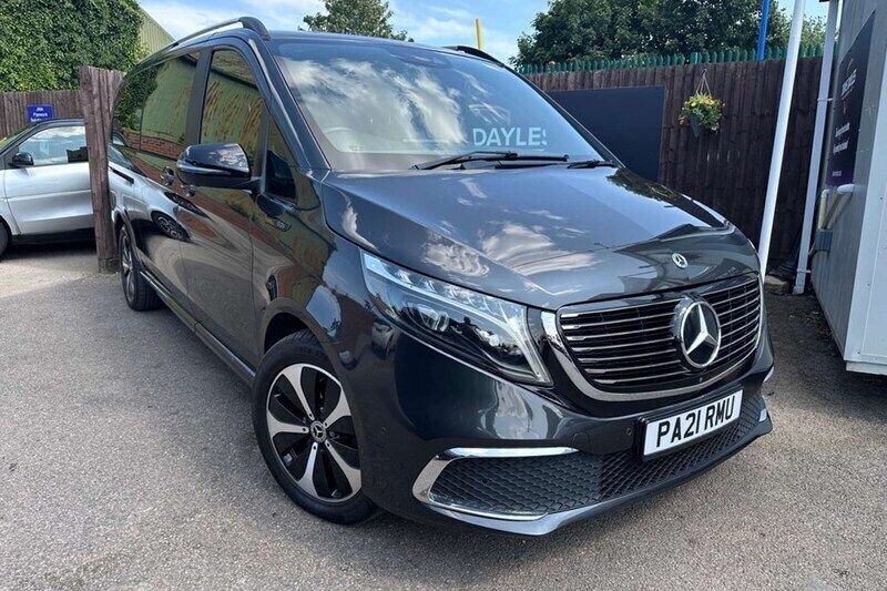 Used 2021 Mercedes 300 Premium MPV | £35,999 - Image 1/1