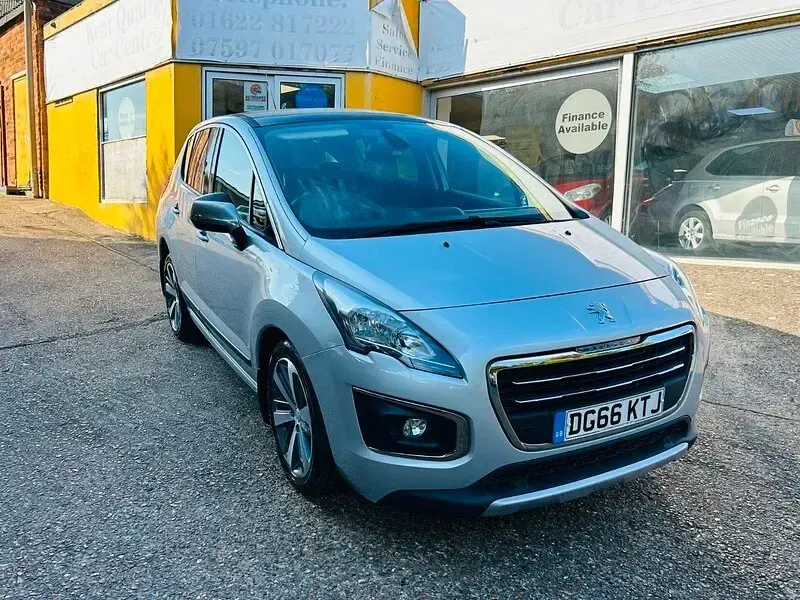 Used Peugeot 3008 Allure 2016 Silver Hatchback