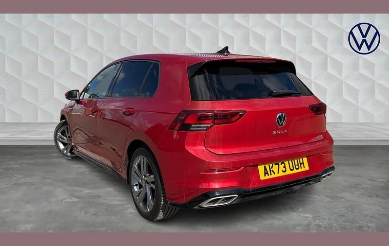 Used VW Golf VIII R-line 147 HP (108 kW) 2024 Red Hatchback