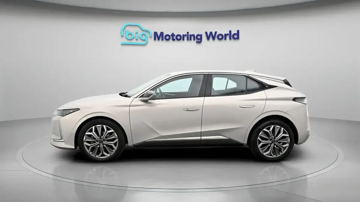 Begagnad DS Automobiles DS4 Trocadero 131 HK (96 kW) 2022 SUV