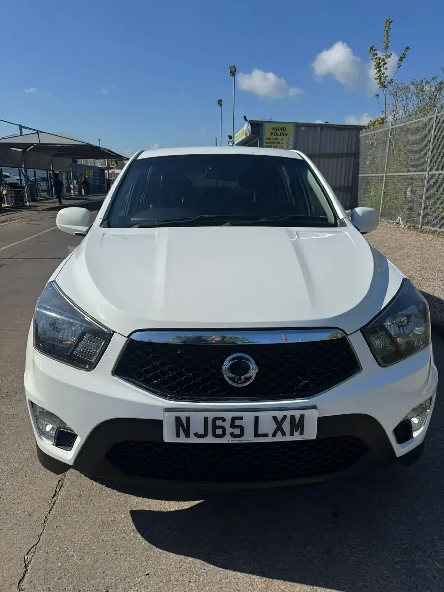 Used SsangYong Korando 2015 White SUV
